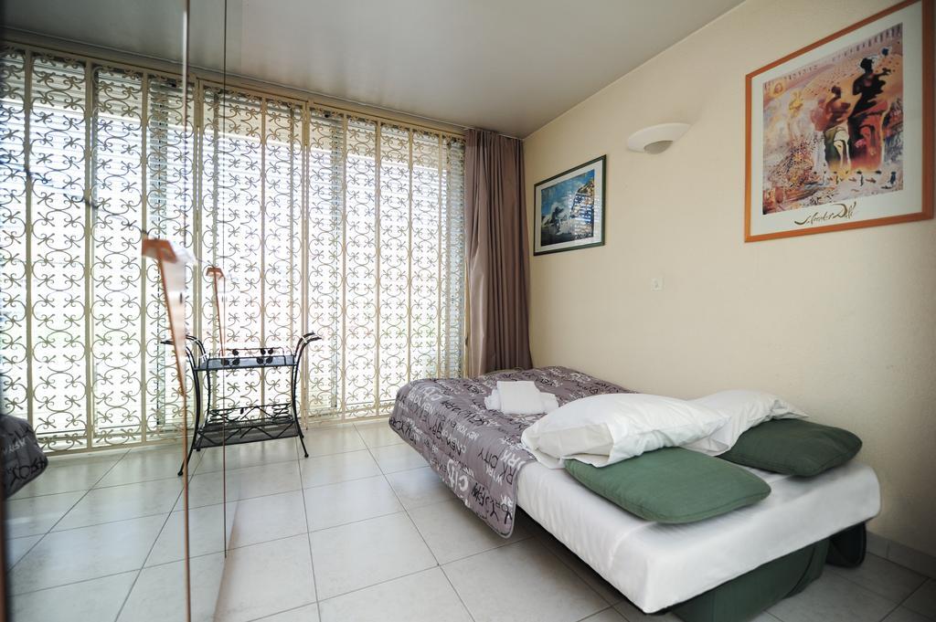 Apartment In Croisette Azur