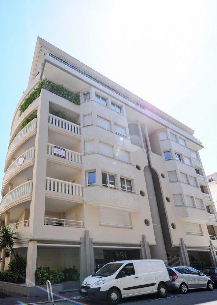Apartment In Croisette Azur *