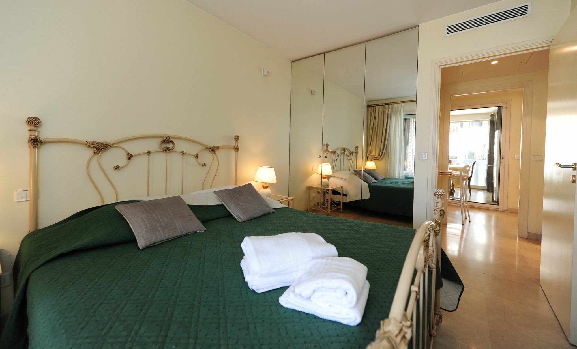 In Croisette Azur Apartment Cannes