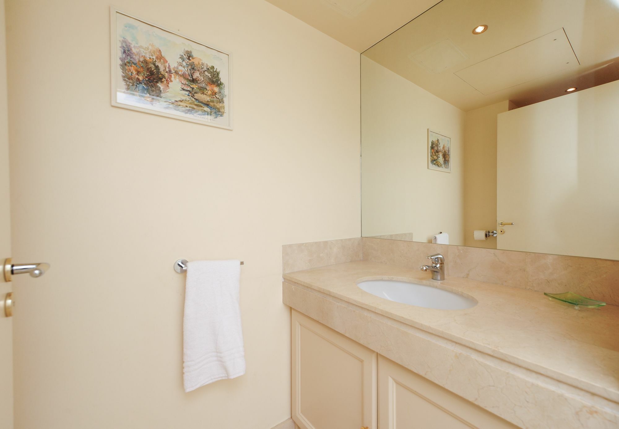 Apartment In Croisette Azur